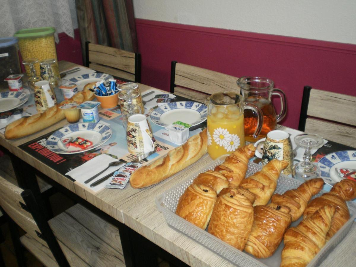 Hotel De La Gare Montluçon Zewnętrze zdjęcie