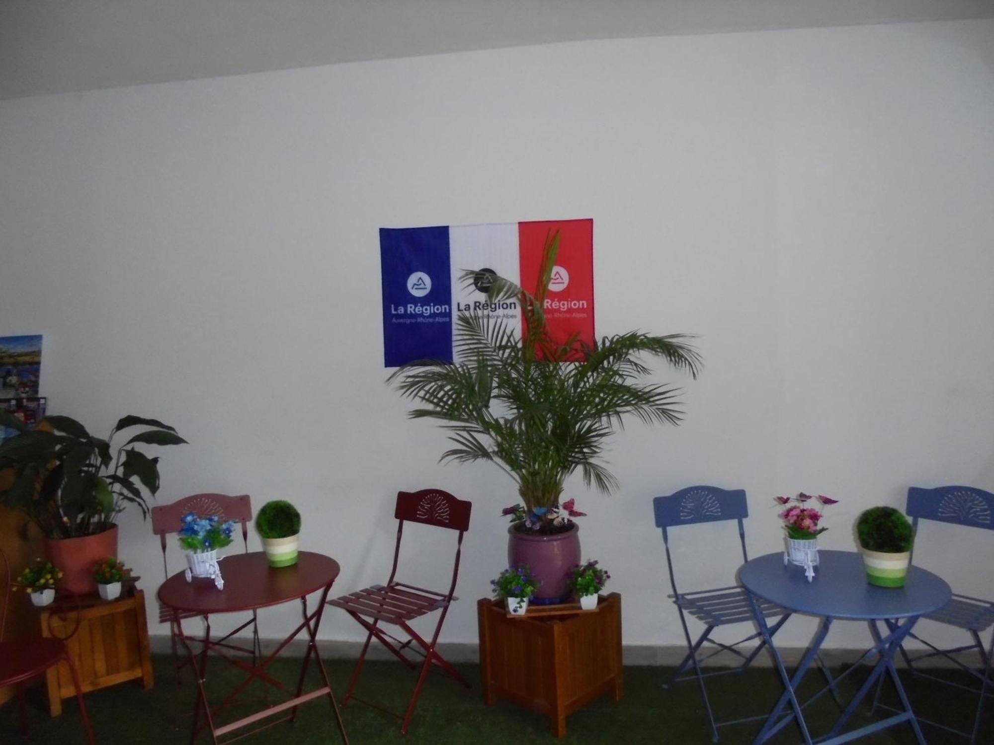 Hotel De La Gare Montluçon Zewnętrze zdjęcie